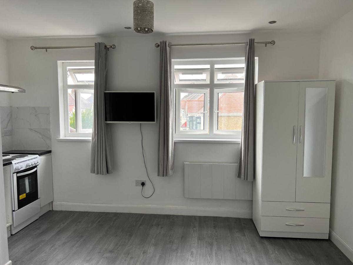 Starlet Property Wanstead Bagian luar foto