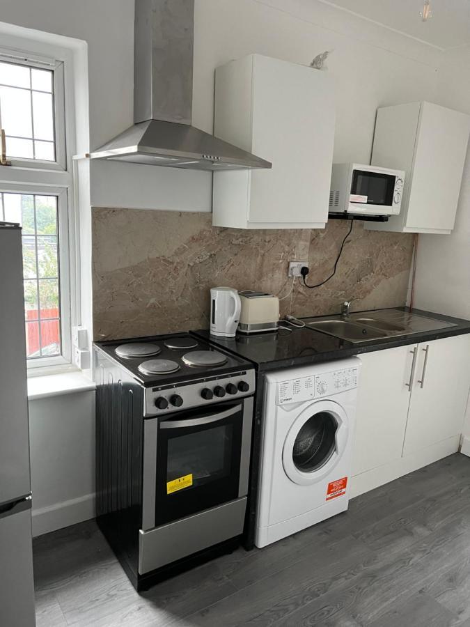 Starlet Property Wanstead Bagian luar foto