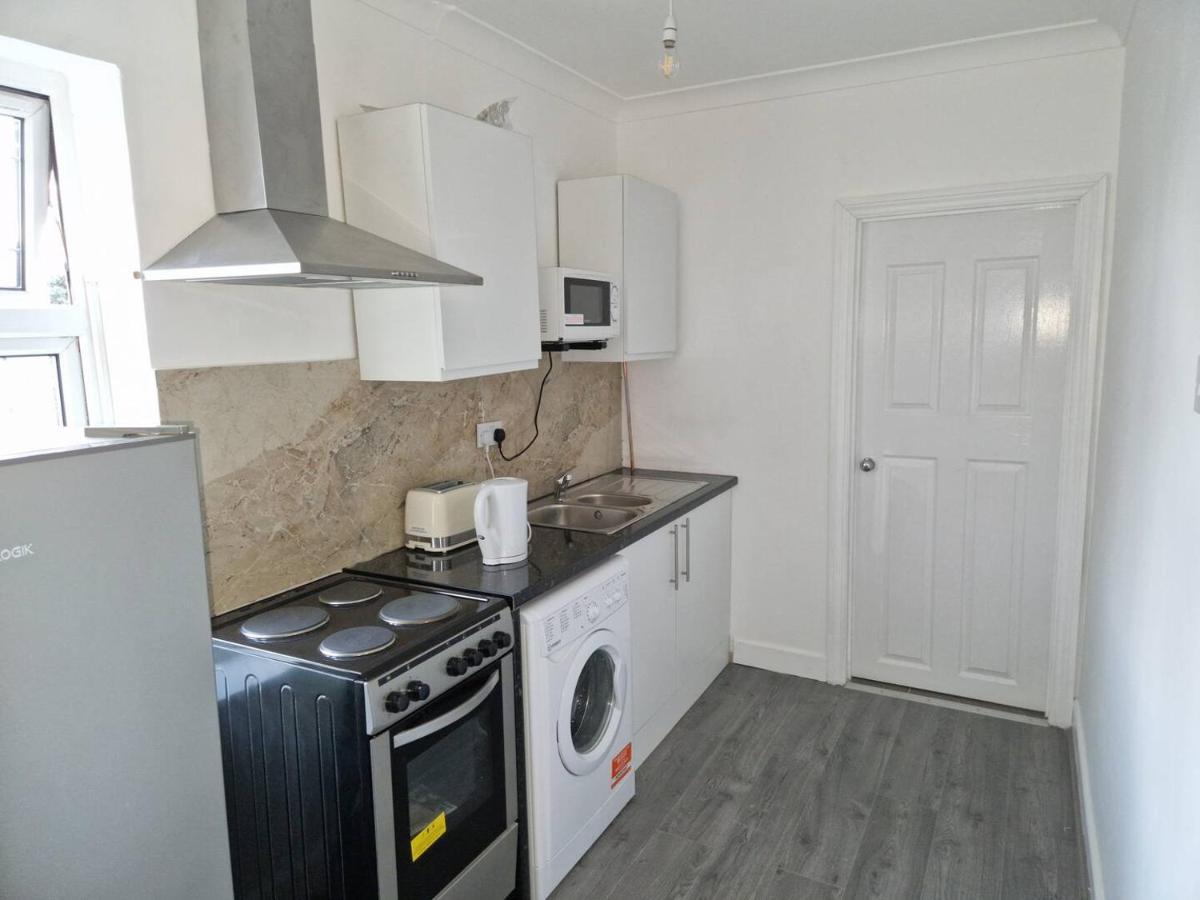 Starlet Property Wanstead Bagian luar foto