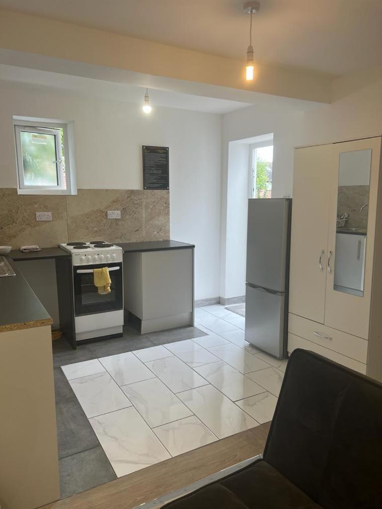 Starlet Property Wanstead Bagian luar foto