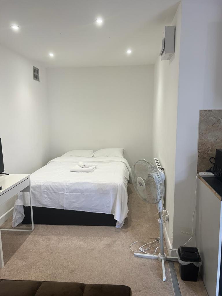Starlet Property Wanstead Bagian luar foto