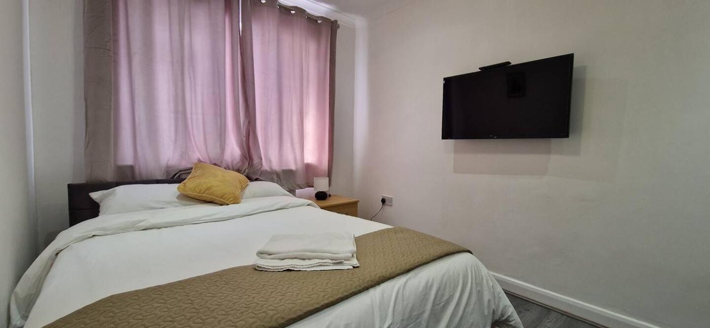 Starlet Property Wanstead Bagian luar foto