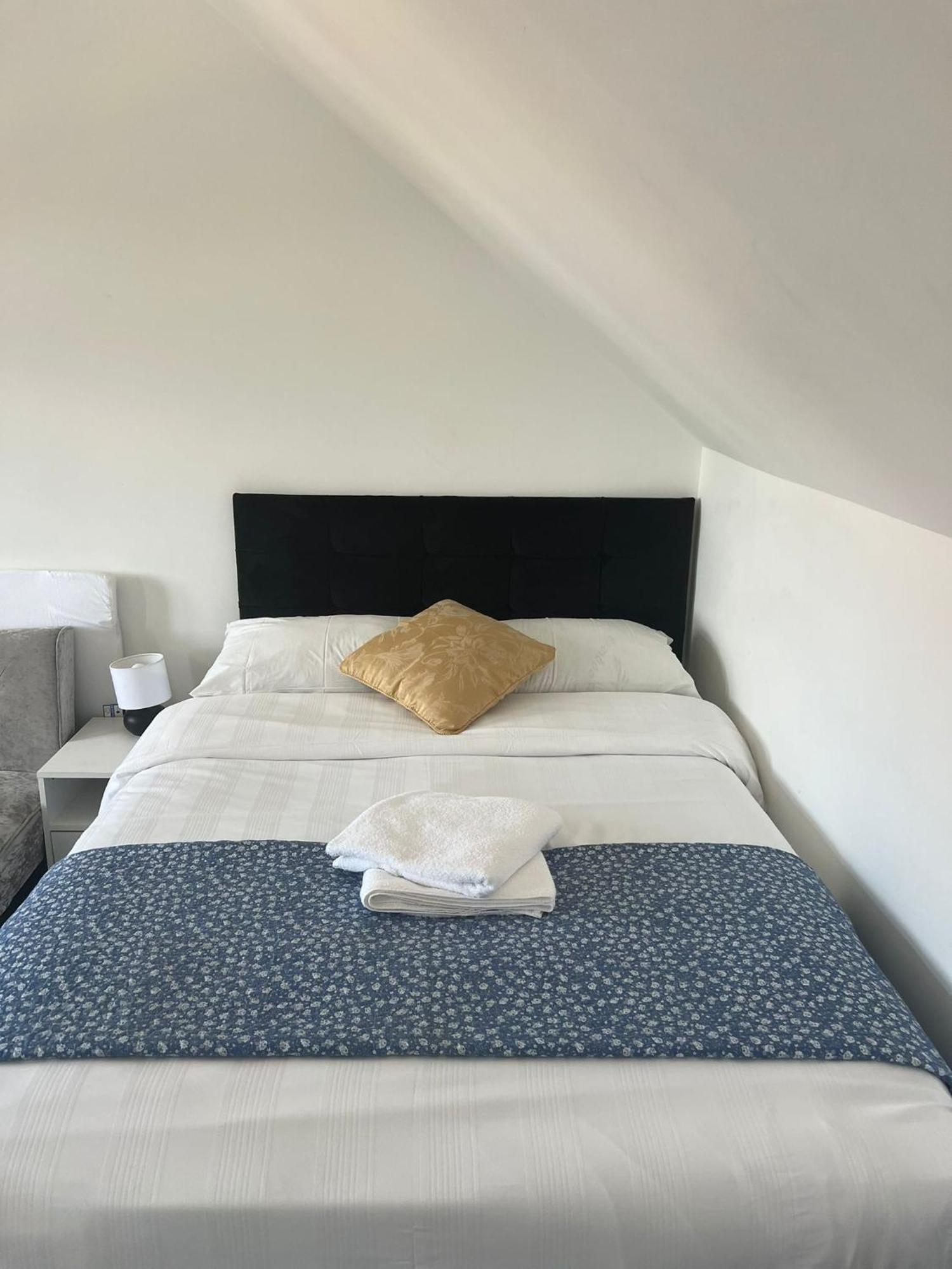 Starlet Property Wanstead Bagian luar foto