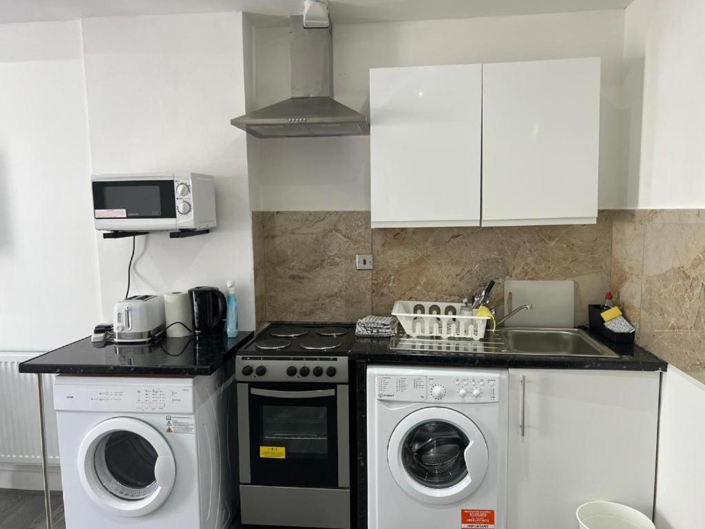 Starlet Property Wanstead Bagian luar foto